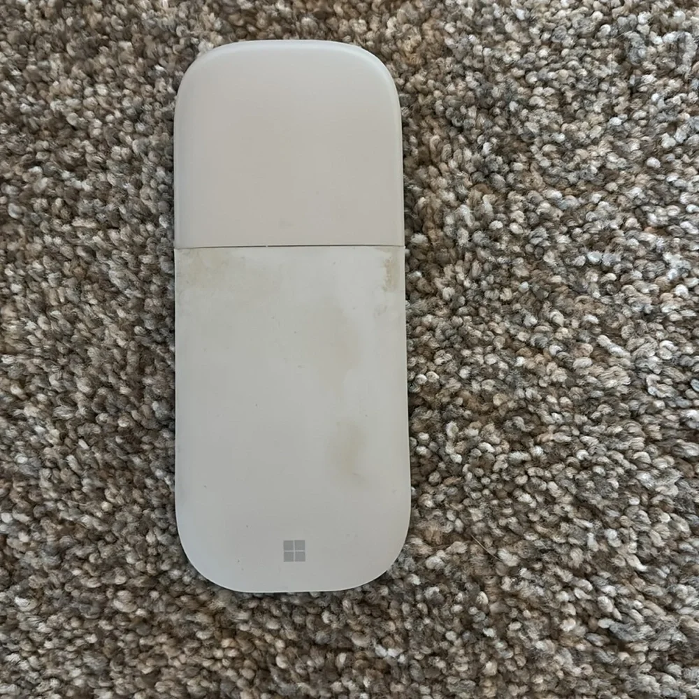 Microsoft Arc Mouse with Charger
